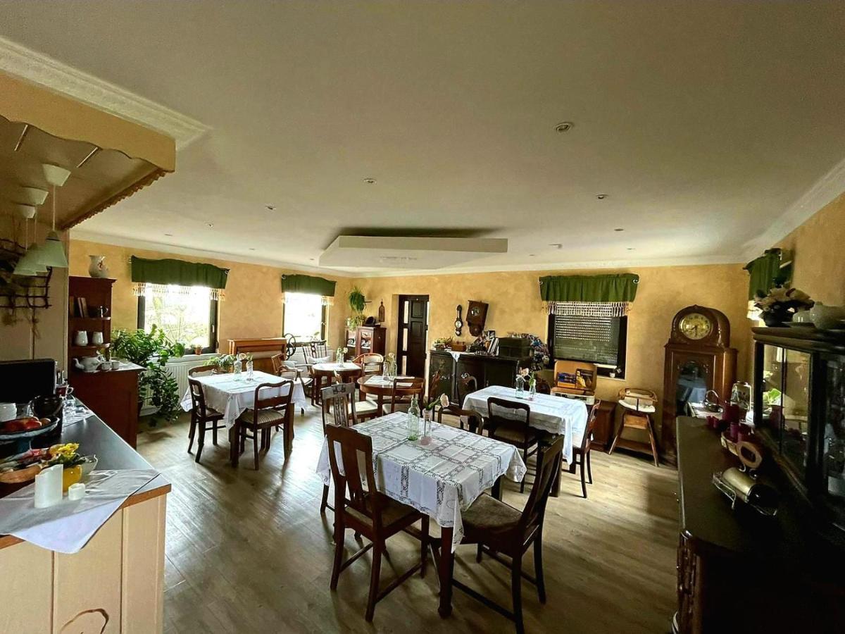 Pension Riegler Nossen Esterno foto